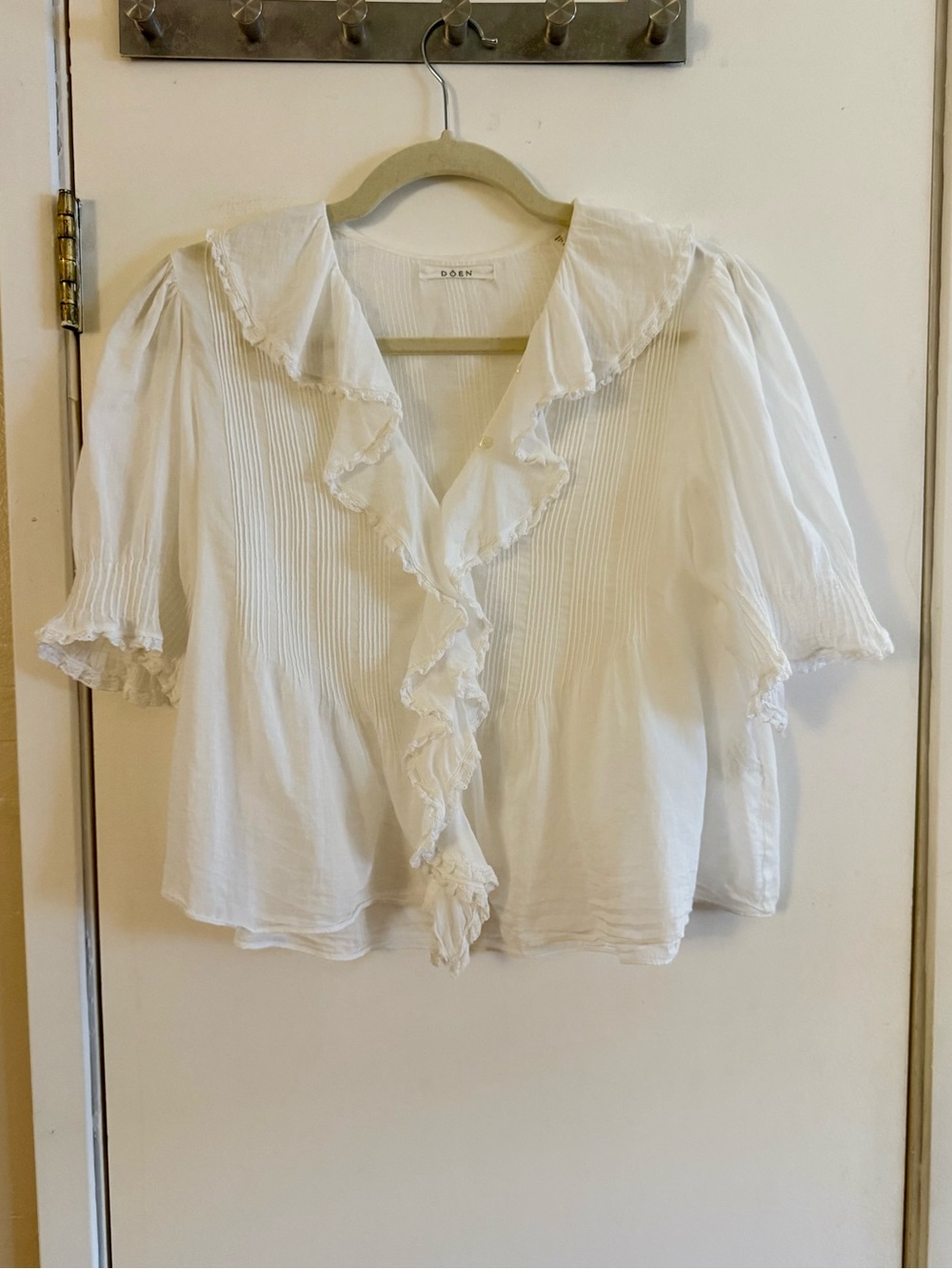 Doen Henri Top in White